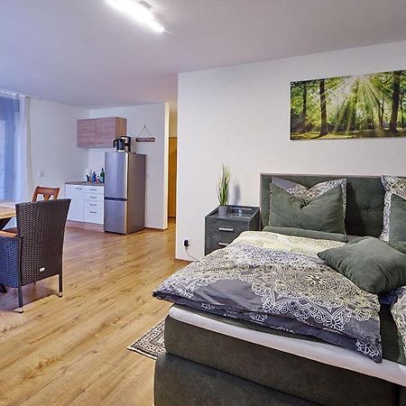 Komfort Appartement Moers-Repelen - Ruhige Lage - Sackgasse ภายนอก รูปภาพ